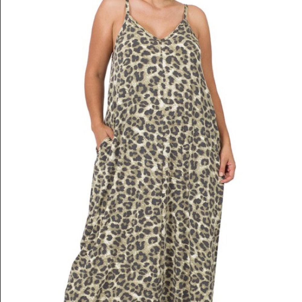 Leopard Maxi dress